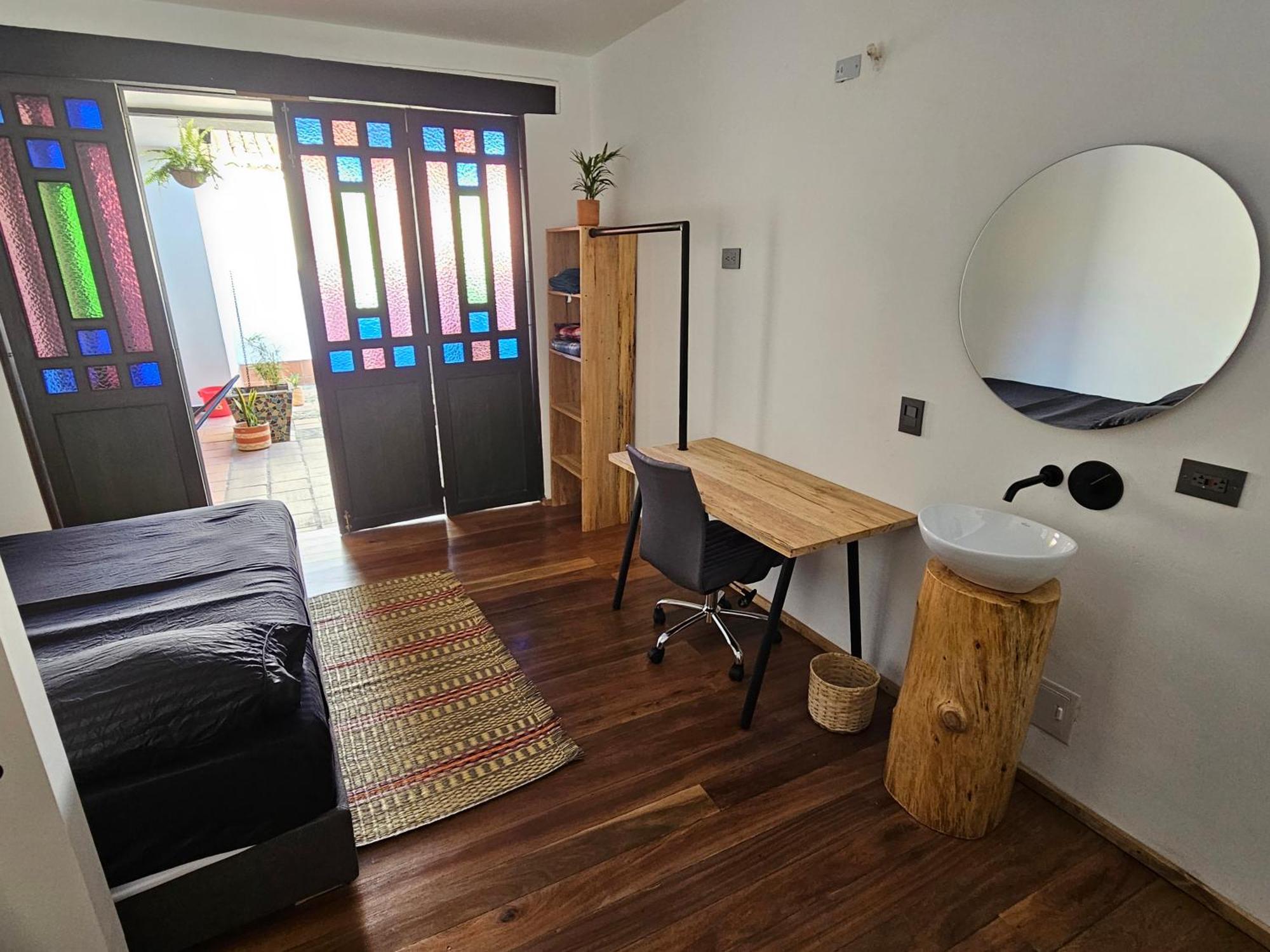 ホテル Casa Alba カリ エクステリア 写真