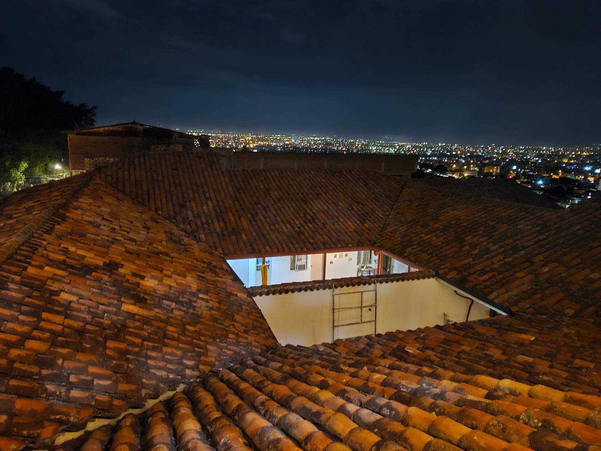 ホテル Casa Alba カリ エクステリア 写真